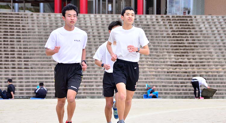 陸上競技部 関西大倉中学校 高等学校